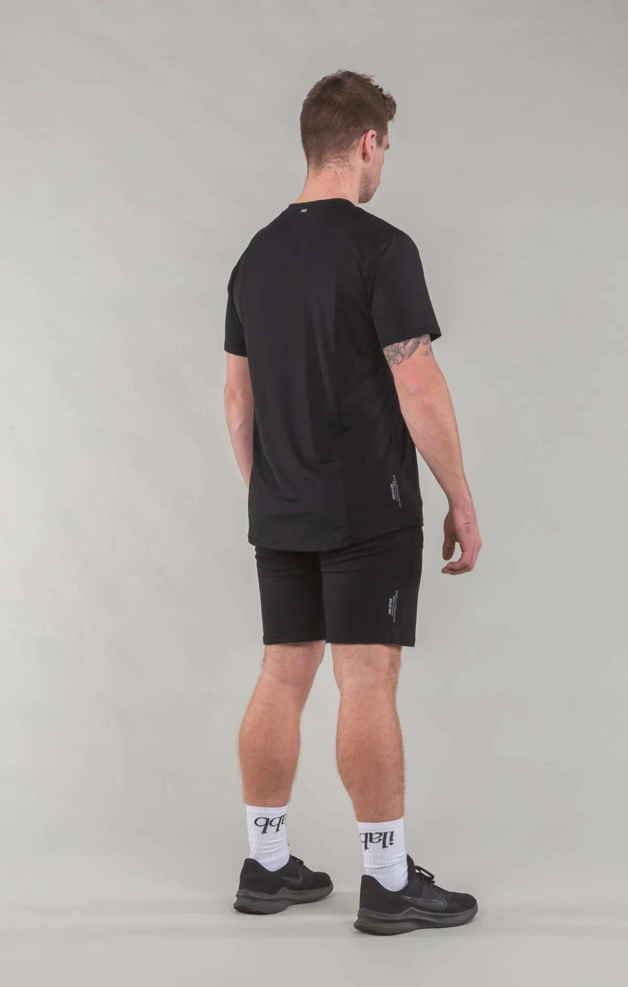 Lomond Capsize Tee - Black - Men's